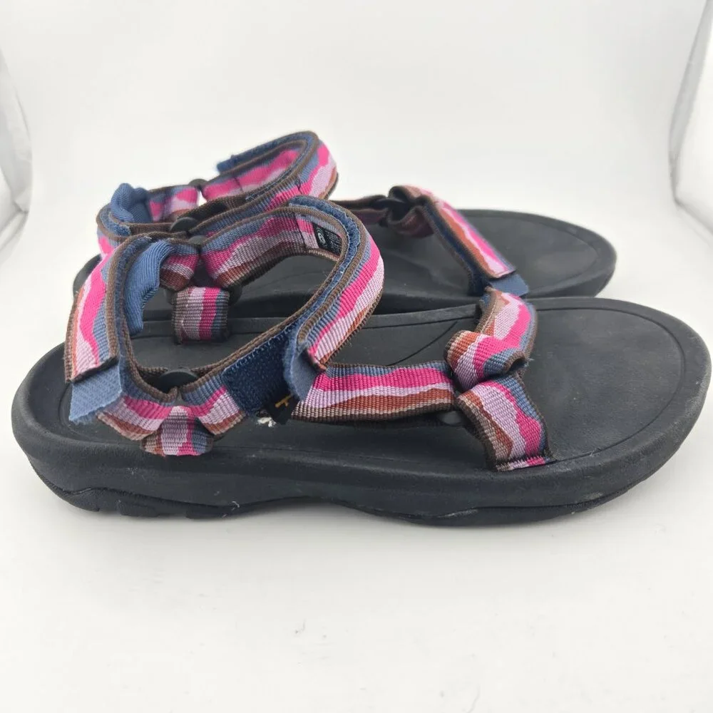 Teva Hurricane XLT 2 Sandals | Child Size 3 | Vista Blue/Indigo Outdoor